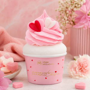 HANDMADE Pink Hearts Muffinka do kąpieli 200g